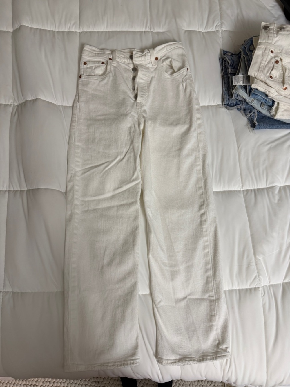 Levi’s Ribcage Straight Ankle Jeans - Picture 4 of 6